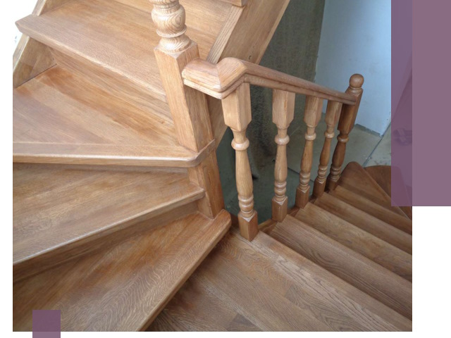 Дубовые лестницы под ключ в Прохладном: изготовление и монтаж