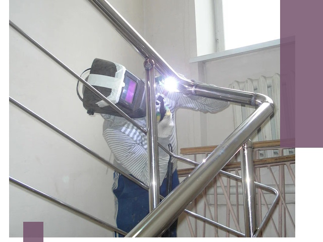 Монтаж перил и ограждений качественно в Прохладном