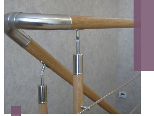 Комбинированные перила на заказ в Прохладном — монтаж и производство