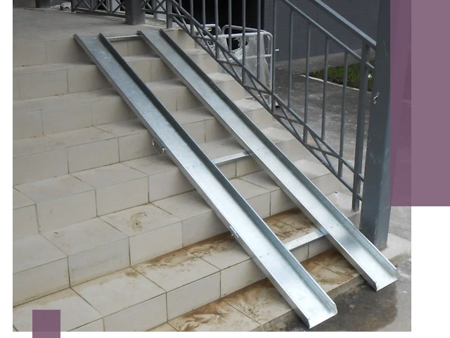 Пандусы для детских колясок в Прохладном: изготовление и монтаж